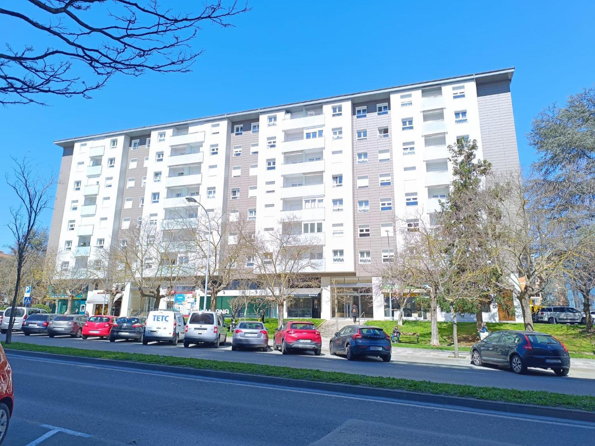 Los Sauces Pamplona Hospitales Universidad Бараньяйн Экстерьер фото